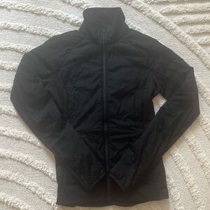 Lululemon EUC size 4 Black Running Jacket
